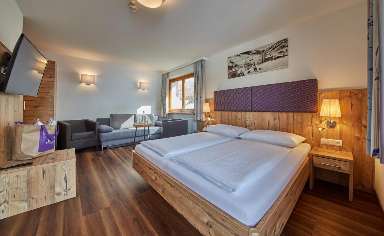 Johanneshof - Dein Mountain Wohlfuehlhotel Saalbach-Hinterglemm Bagian luar foto