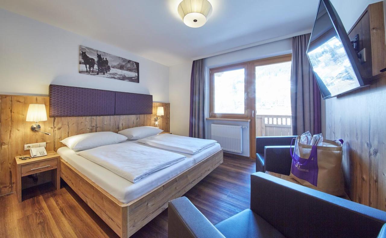 Johanneshof - Dein Mountain Wohlfuehlhotel Saalbach-Hinterglemm Bagian luar foto
