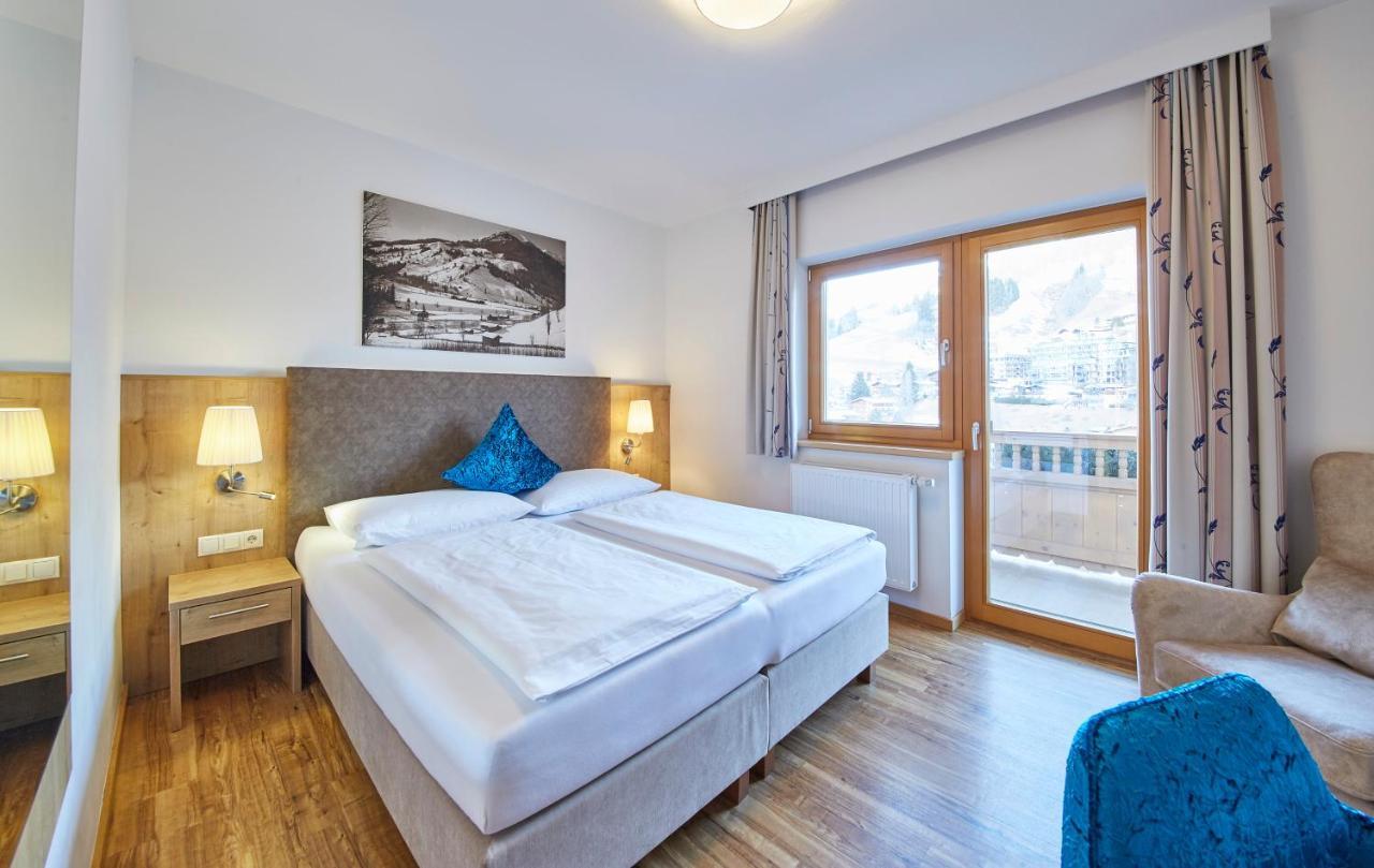 Johanneshof - Dein Mountain Wohlfuehlhotel Saalbach-Hinterglemm Bagian luar foto
