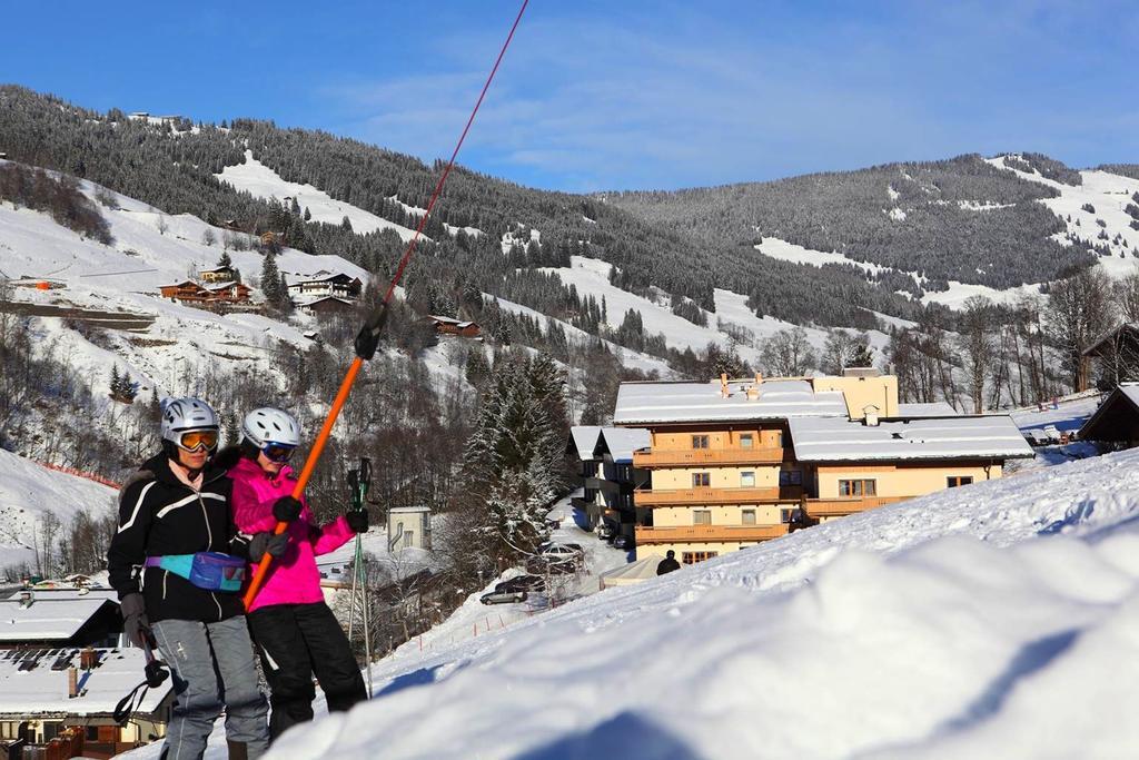 Johanneshof - Dein Mountain Wohlfuehlhotel Saalbach-Hinterglemm Bagian luar foto