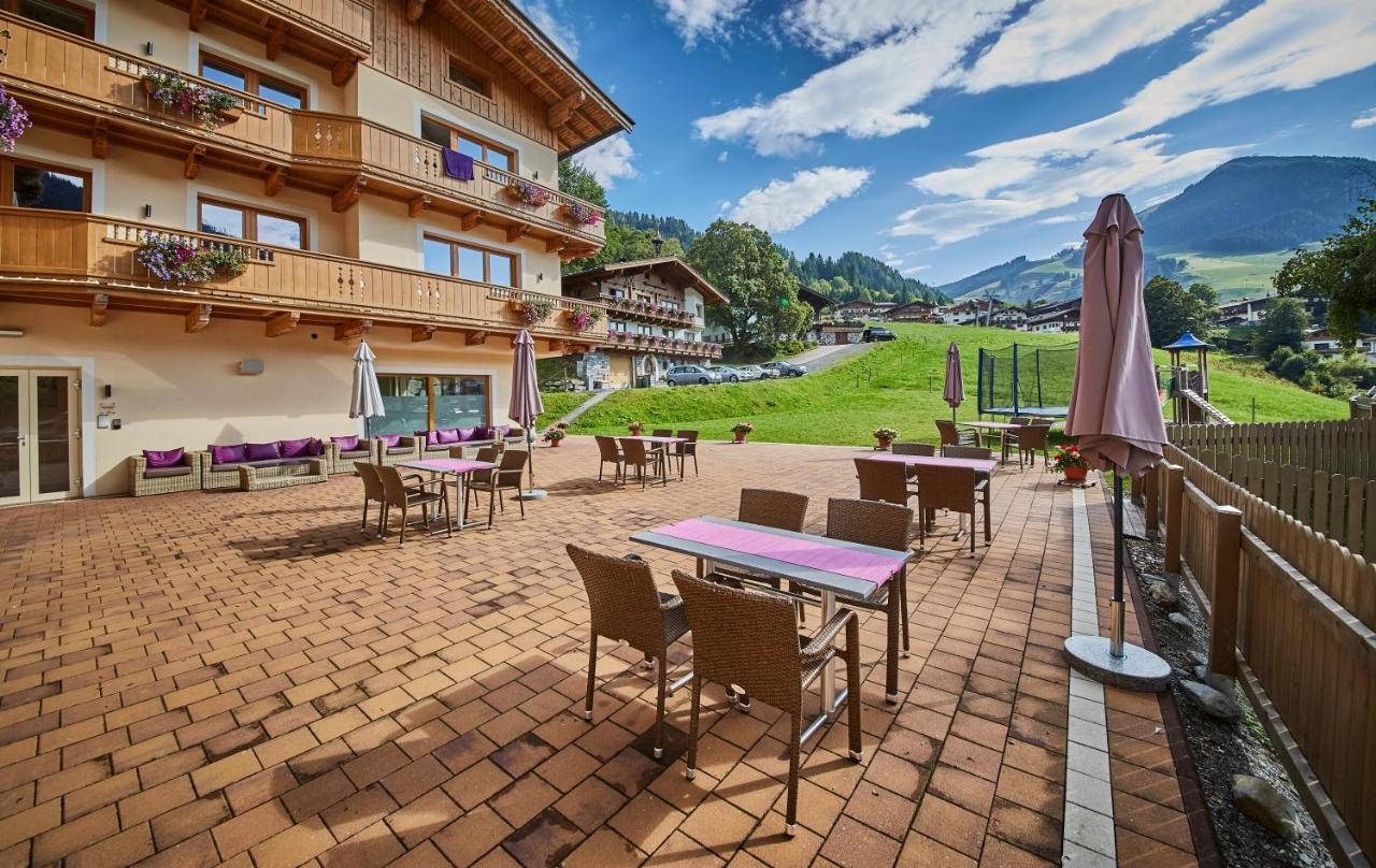 Johanneshof - Dein Mountain Wohlfuehlhotel Saalbach-Hinterglemm Bagian luar foto